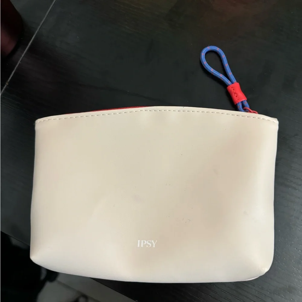 Ipsy Confidence Comes From Within Makeup Bag